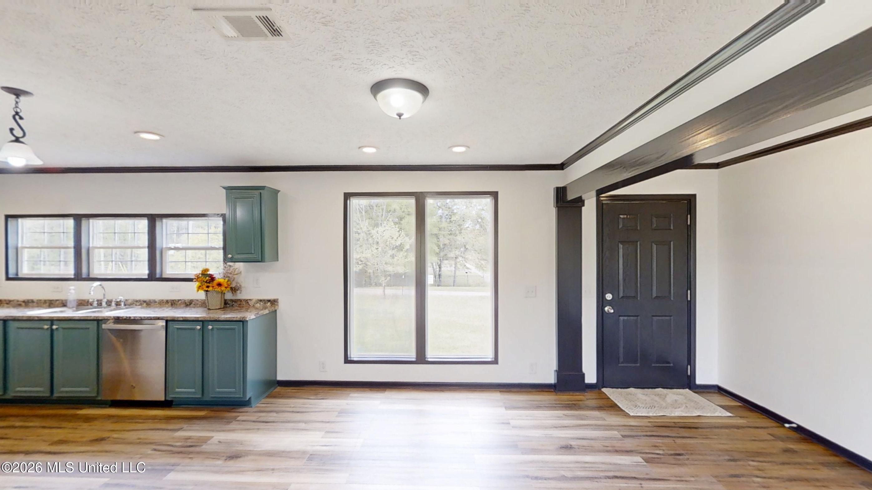 2637 South Pearson Road Richland, MS 39218 - Photo 14 of 56 2637-S-Pearson-Rd-03312026_045028