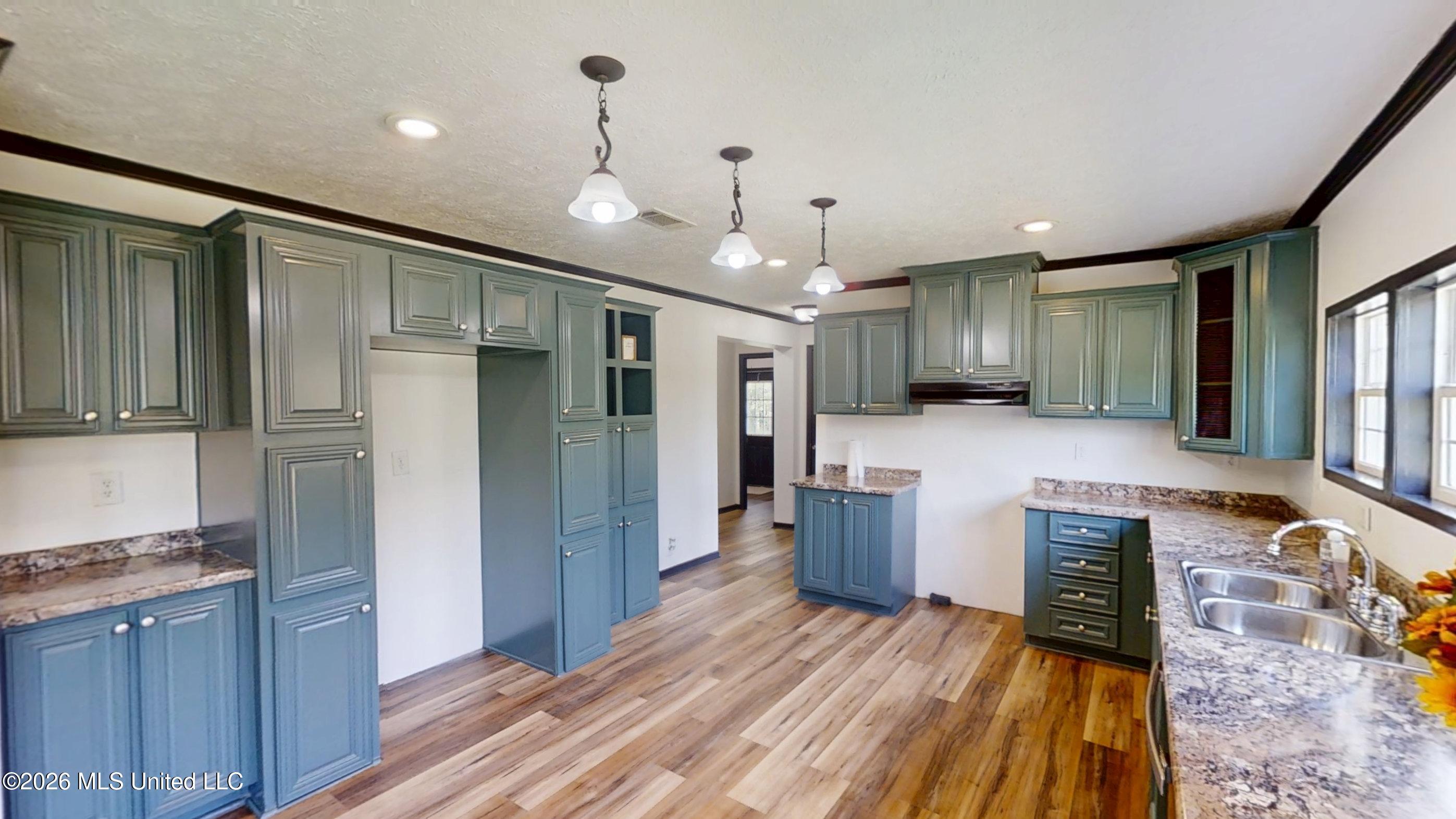 2637 South Pearson Road Richland, MS 39218 - Photo 33 of 56 2637-S-Pearson-Rd-03312026_050055