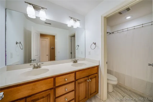 $525,000 | 12306 Pinehurst Court, Sellersburg, IN 47172