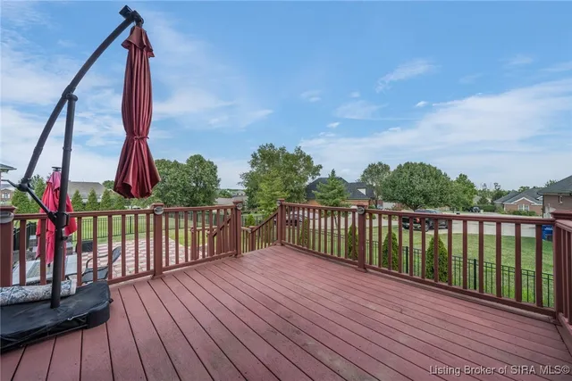 $525,000 | 12306 Pinehurst Court, Sellersburg, IN 47172