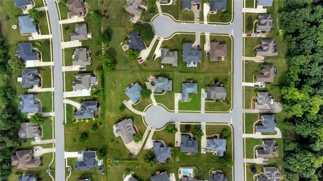 $525,000 | 12306 Pinehurst Court, Sellersburg, IN 47172