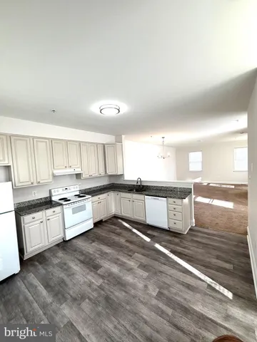 $2,450 | 107 A Burck Street, Unit A, Frederick, MD 21701