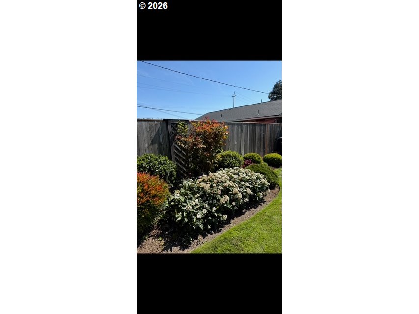 450 Cardinal Way Springfield, OR 97477 - Photo 14 of 15