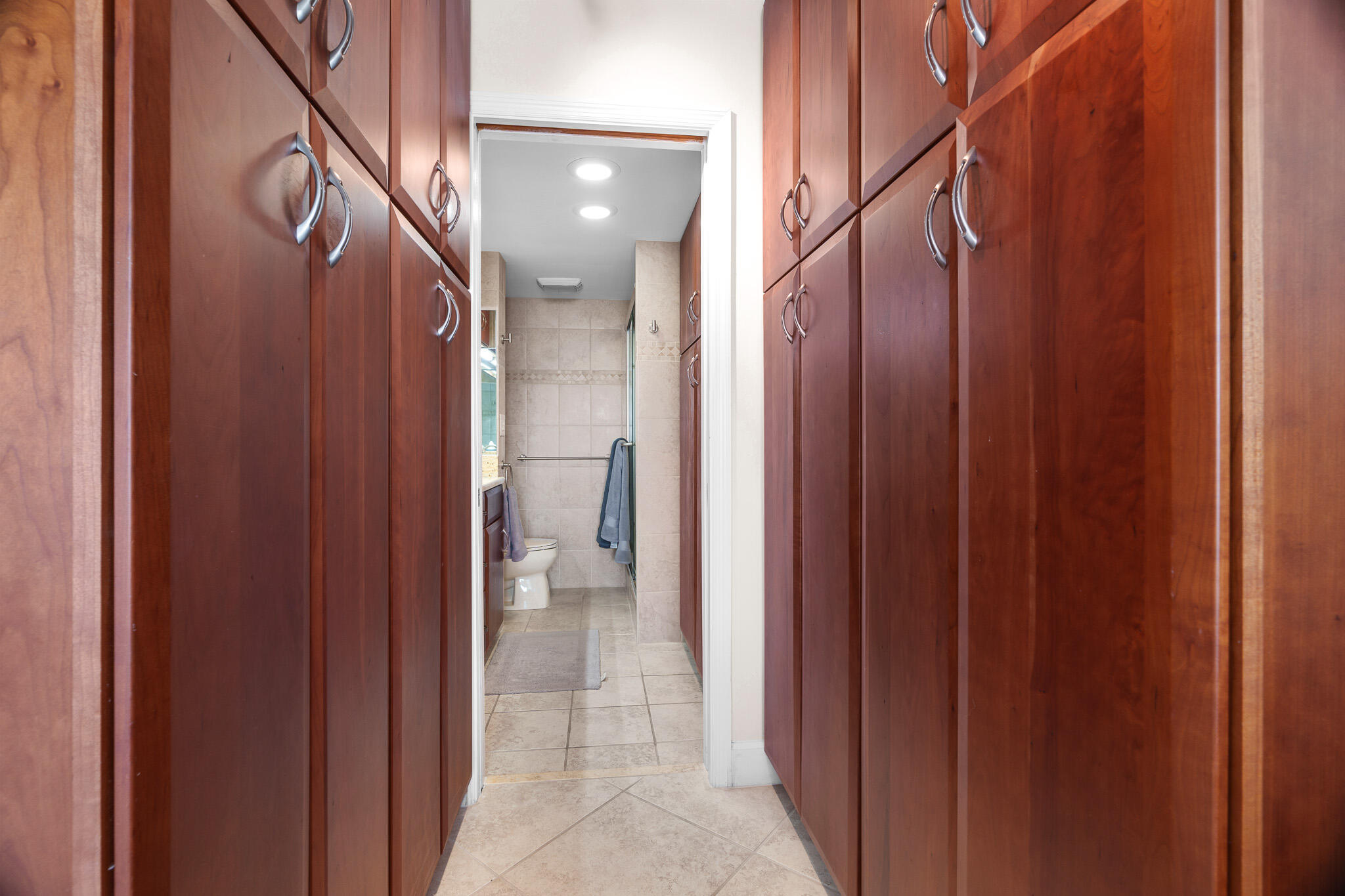 950 Ponce De Leon Road, Unit 403 Boca Raton, FL 33432 - Photo 18 of 30 Closet