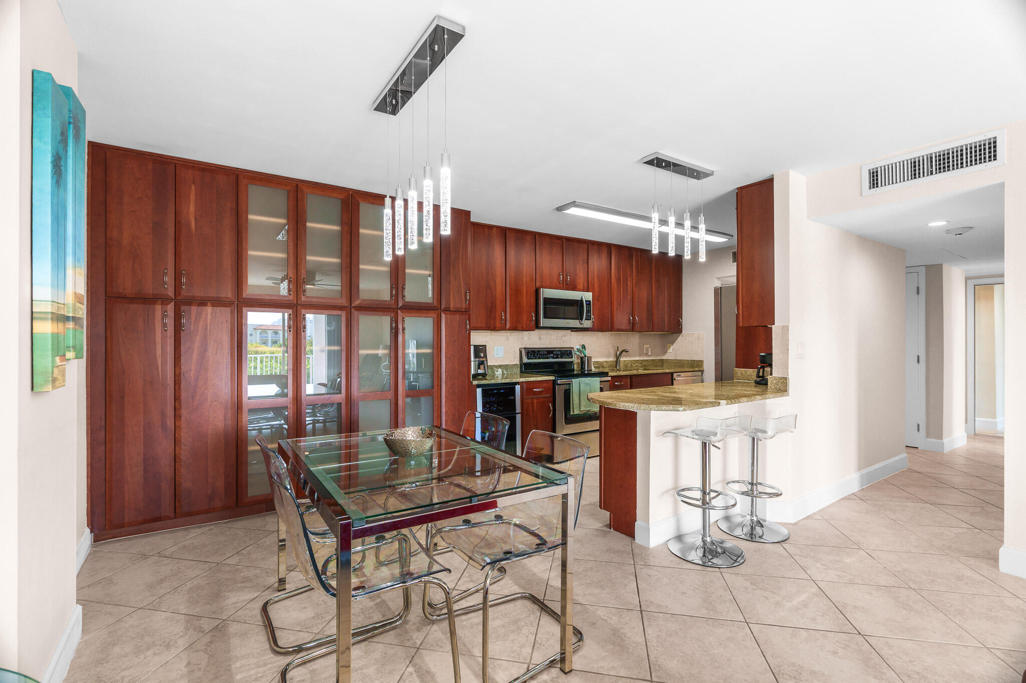 950 Ponce De Leon Road, Unit 403 Boca Raton, FL 33432 - Photo 6 of 30 Dining