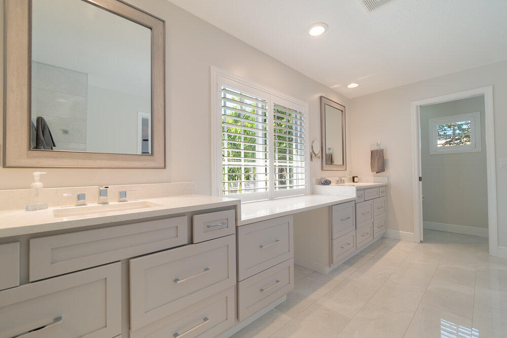 115 Owl Pointe Circle Jupiter, FL 33458 - Photo 15 of 24 019_dsc02012