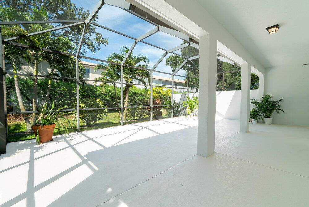 115 Owl Pointe Circle Jupiter, FL 33458 - Photo 18 of 24 031_dsc02023