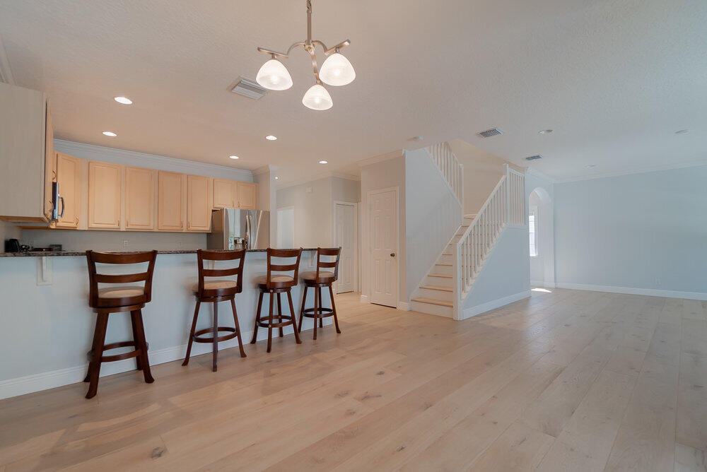 115 Owl Pointe Circle Jupiter, FL 33458 - Photo 7 of 24 008_dsc01979