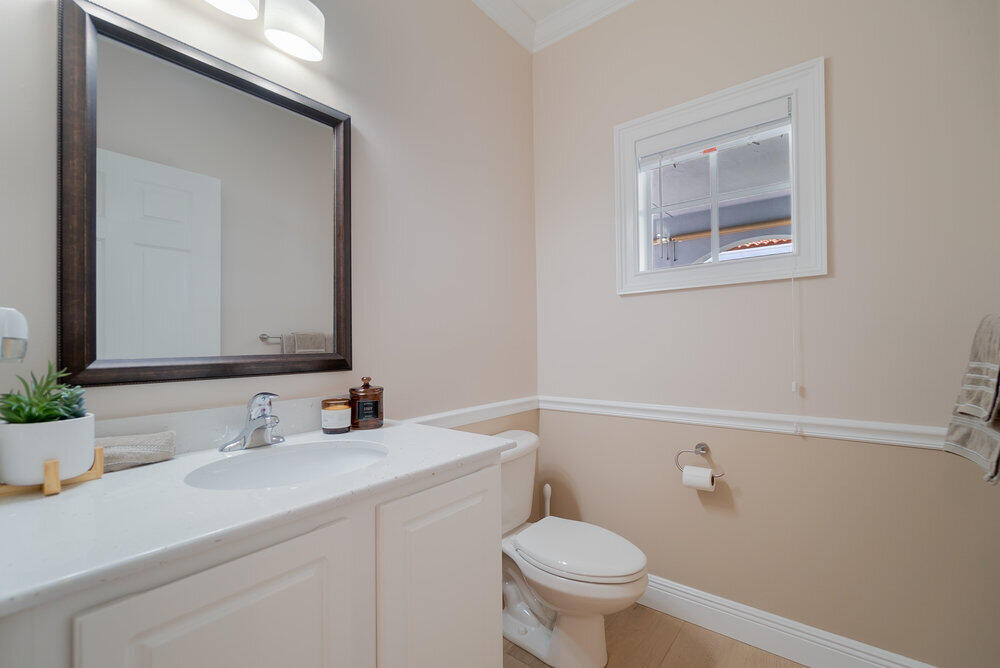 115 Owl Pointe Circle Jupiter, FL 33458 - Photo 10 of 24 012_dsc01962
