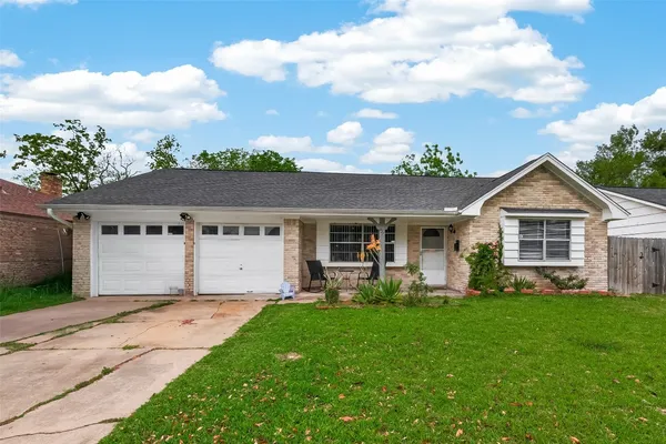 $285,000 | 9771 Rambling Trail, Houston, TX 77089