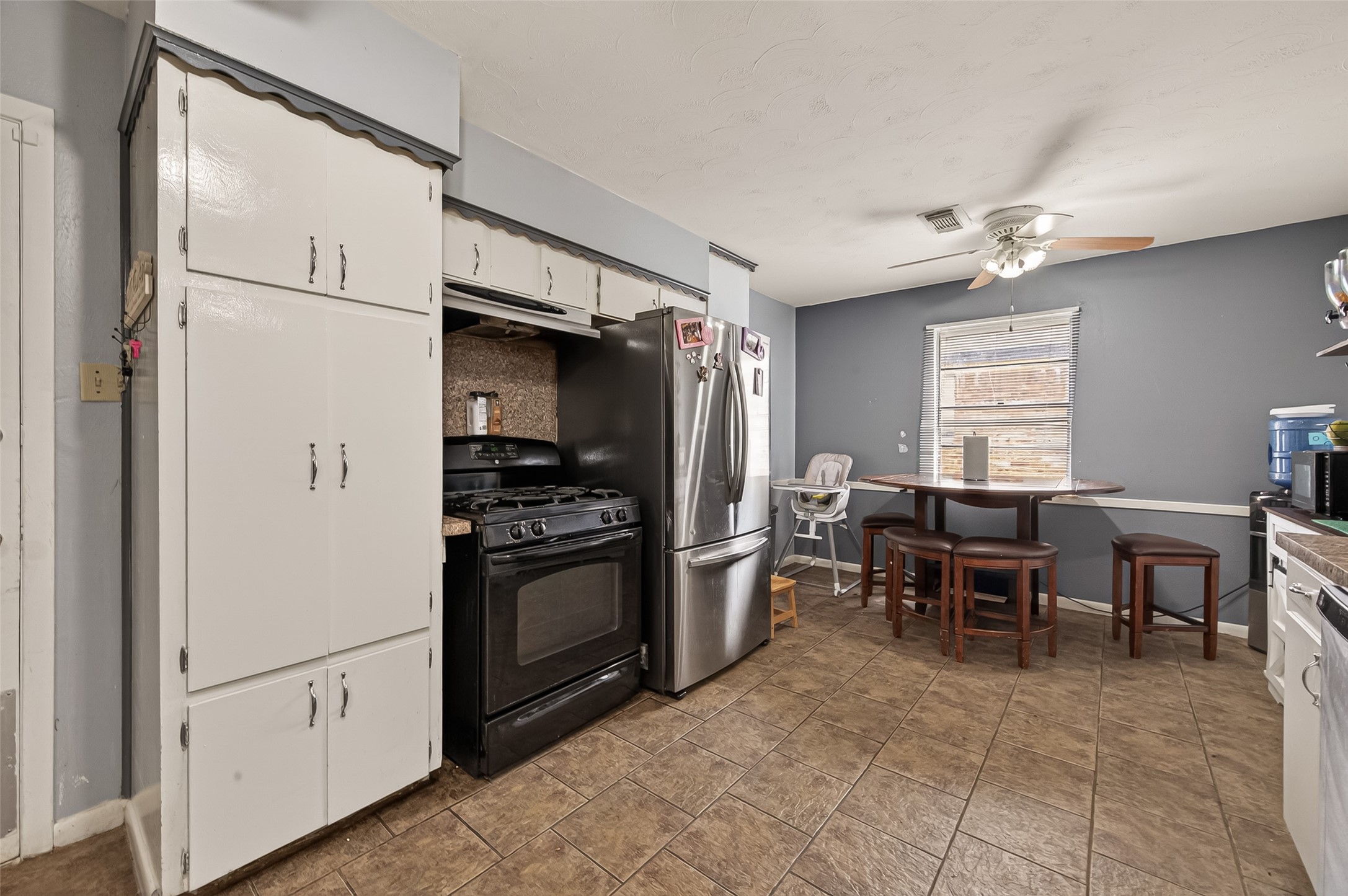 9771 Rambling Trail Houston, TX 77089 - Photo 14 of 37