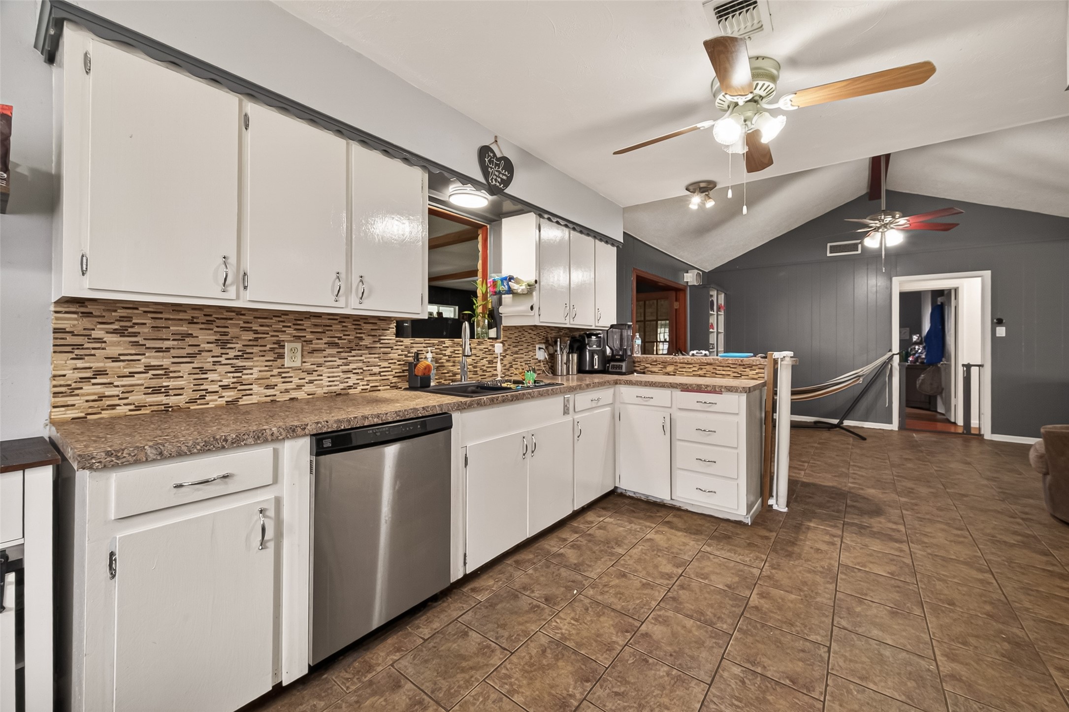 9771 Rambling Trail Houston, TX 77089 - Photo 17 of 37