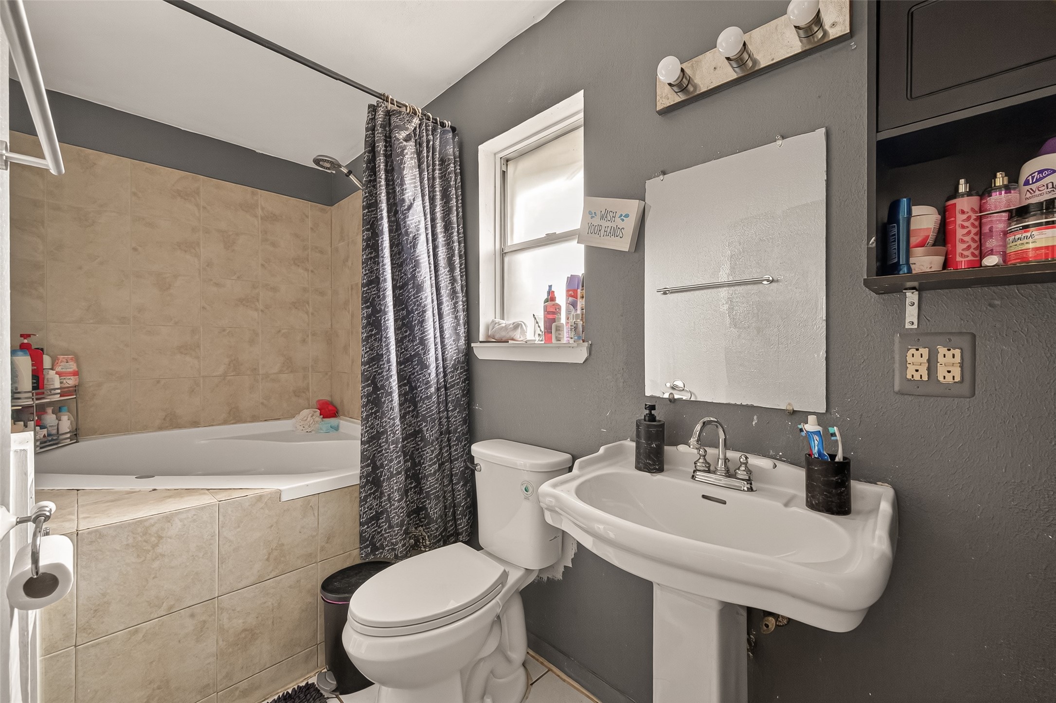 9771 Rambling Trail Houston, TX 77089 - Photo 32 of 37