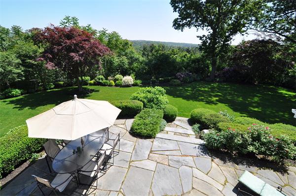 29 Boulder Road Wellesley, MA 02481 - Photo 23 of 28