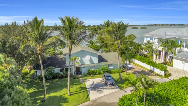 $4,900,000 | 1305 Peninsular Road, Jupiter, FL 33469