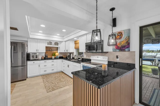 $4,900,000 | 1305 Peninsular Road, Jupiter, FL 33469