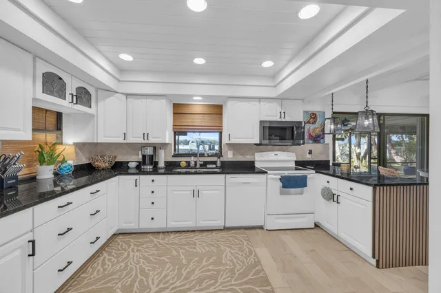 $4,900,000 | 1305 Peninsular Road, Jupiter, FL 33469