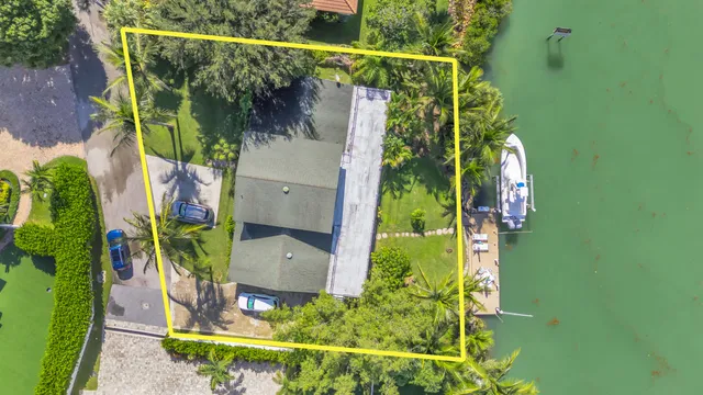 $4,900,000 | 1305 Peninsular Road, Jupiter, FL 33469