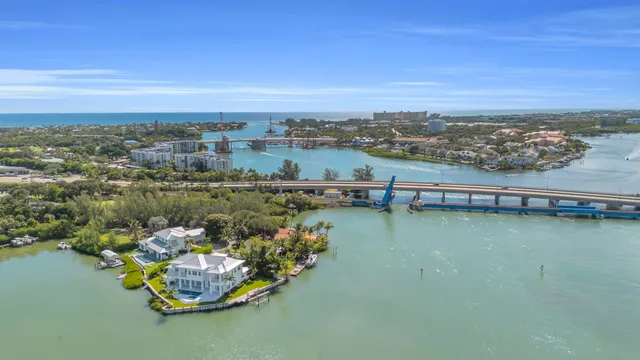 $4,900,000 | 1305 Peninsular Road, Jupiter, FL 33469