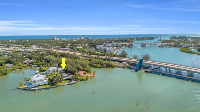 $4,900,000 | 1305 Peninsular Road, Jupiter, FL 33469
