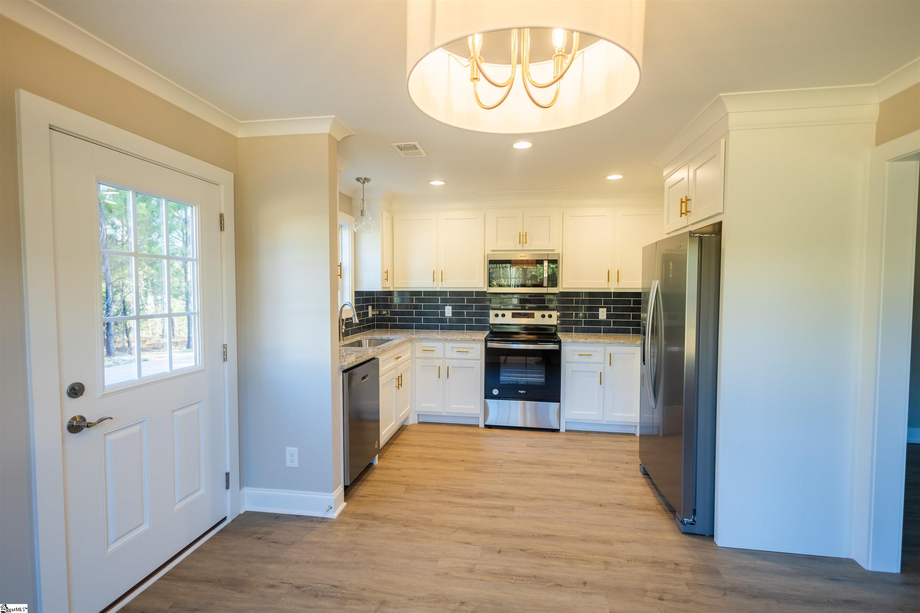 611 Bethlehem Ridge Road Pickens, SC 29671 - Photo 3 of 34
