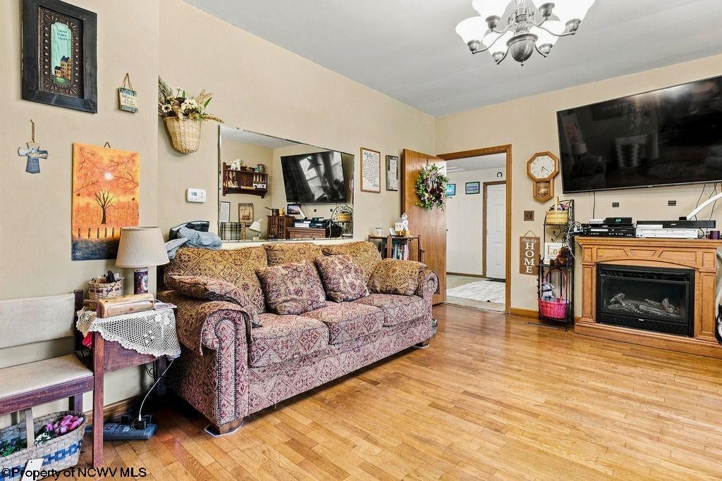 241 Maken Road Salem, WV 26426 - Photo 11 of 46 Gallery Image 11