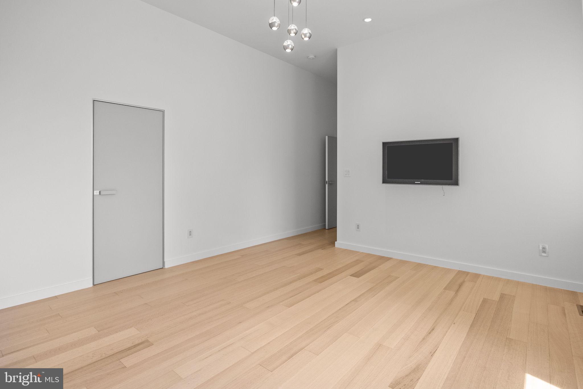 3400 Paper Mill Road Huntingdon Valley, PA 19006 - Photo 11 of 105