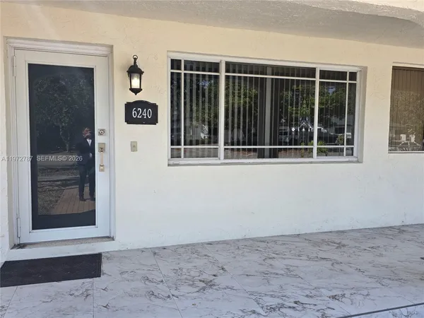 $3,500 | 6240 Northwest 114th Street, Unit 6240, Hialeah, FL 33012