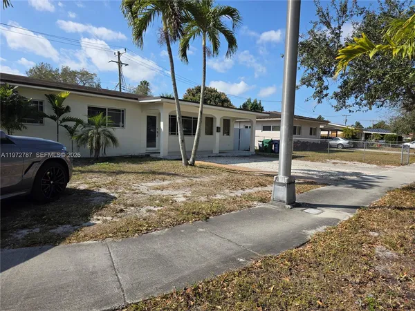 $3,500 | 6240 Northwest 114th Street, Unit 6240, Hialeah, FL 33012