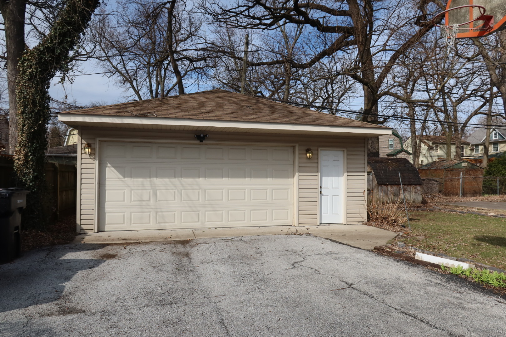 9766 South Prospect Avenue Chicago, IL 60643 - Photo 19 of 19 a house with a outdoor space