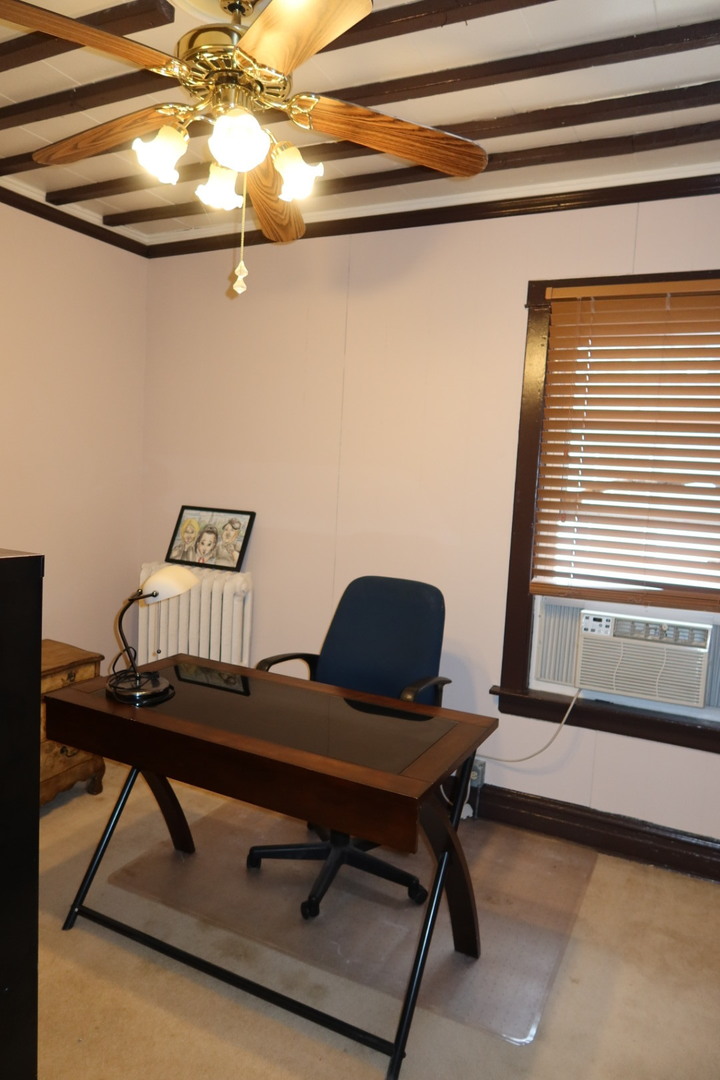 9766 South Prospect Avenue Chicago, IL 60643 - Photo 10 of 19 a view of workspace with a window