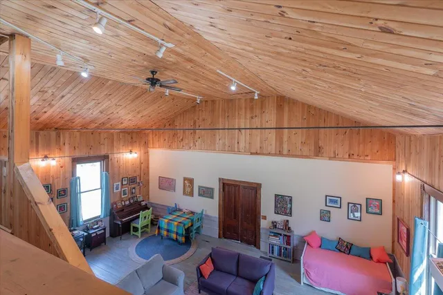 $325,000 | 2910 Burkettville Road, Liberty, ME 04949