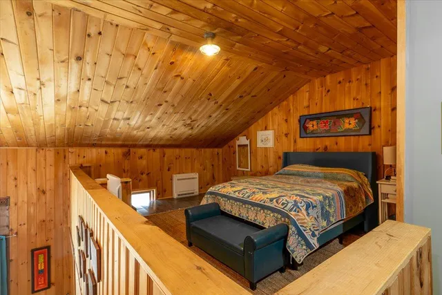 $325,000 | 2910 Burkettville Road, Liberty, ME 04949