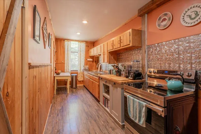 $325,000 | 2910 Burkettville Road, Liberty, ME 04949