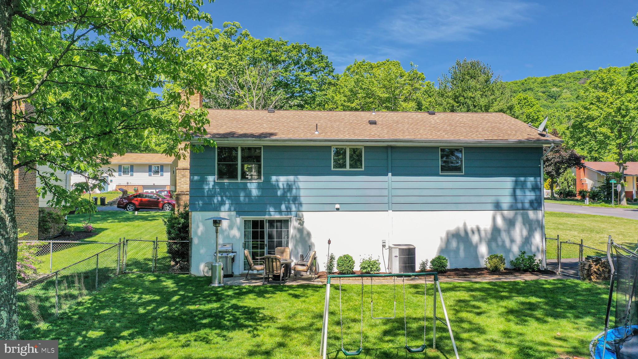 15200 Scarlett Court Southwest Cumberland, MD 21502 - Photo 5 of 33 Gallery Image 5