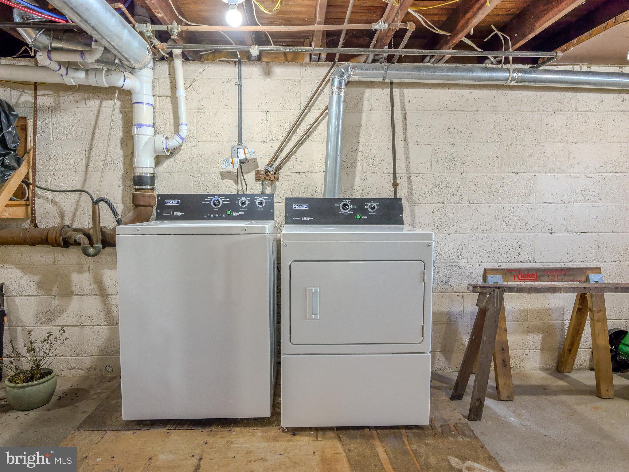 118 North Line Road Newtown Square, PA 19073 - Photo 61 of 69 a utility room with dryer and washer