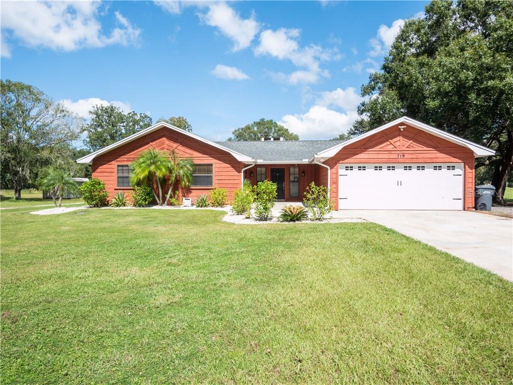 719 Fulton Green Road Lakeland, FL 33809 - Photo 1 of 1