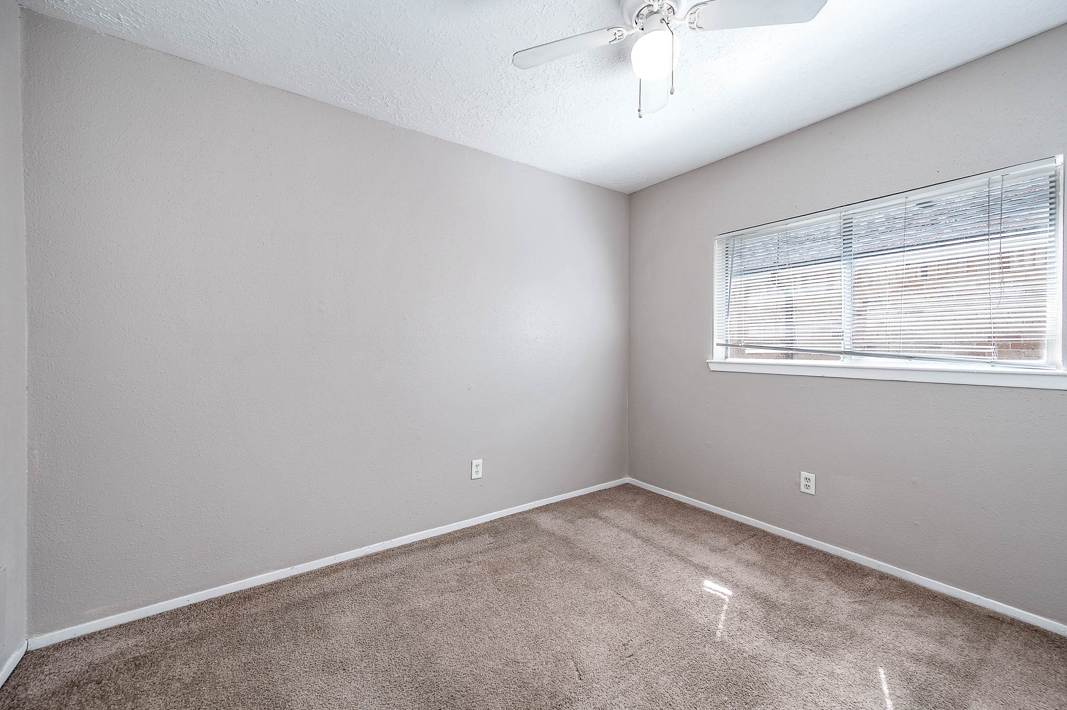 4918 Quailgate Drive Spring, TX 77373 - Photo 16 of 17 an empty room with a window