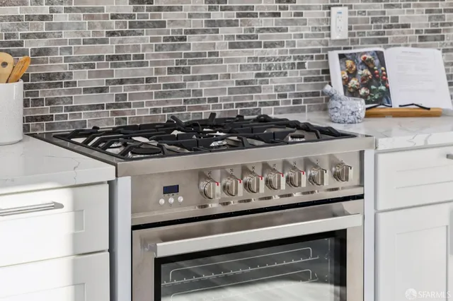 $1,795,000 | 696 22nd Avenue, San Francisco, CA 94121