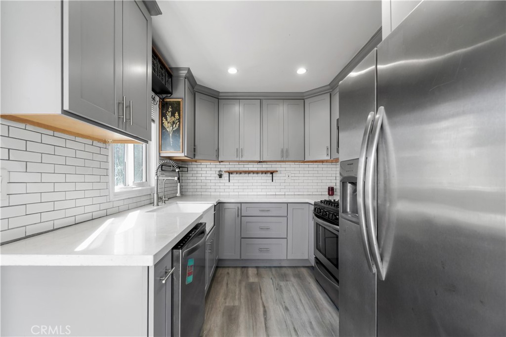 902 East 163rd Street Carson, CA 90746 - Photo 13 of 41