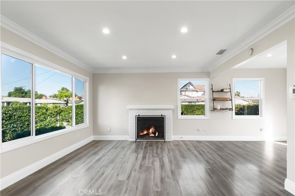 902 East 163rd Street Carson, CA 90746 - Photo 10 of 41