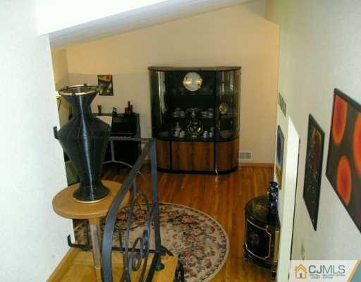 11 Rittner Lane Old Bridge, NJ 08857 - Photo 4 of 8 Gallery Image 4