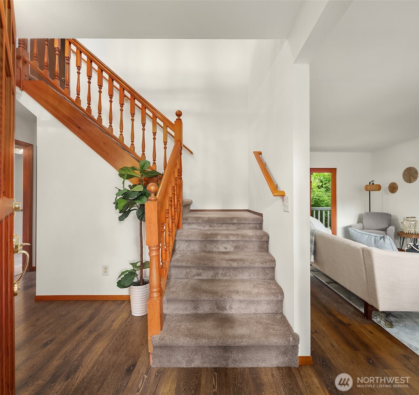 7805 186th Street Southwest Edmonds, WA 98026 - Photo 3 of 25