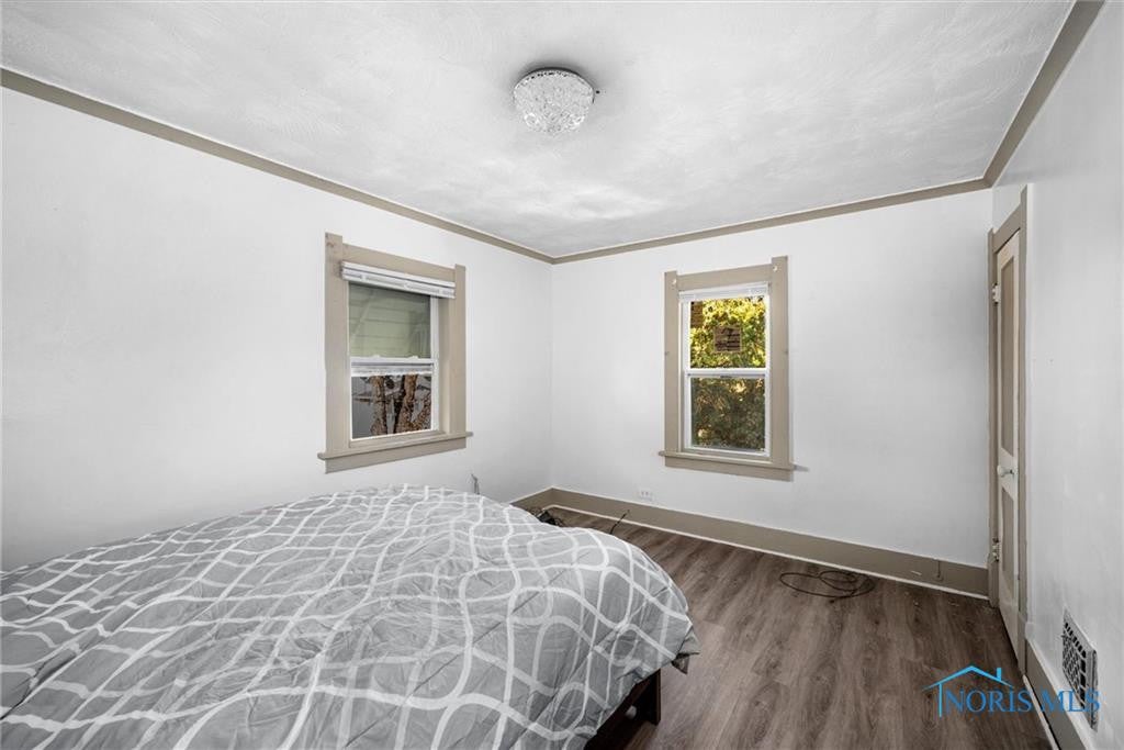 1802 Pilgrim Road Toledo, OH 43607 - Photo 15 of 24 Gallery Image 15