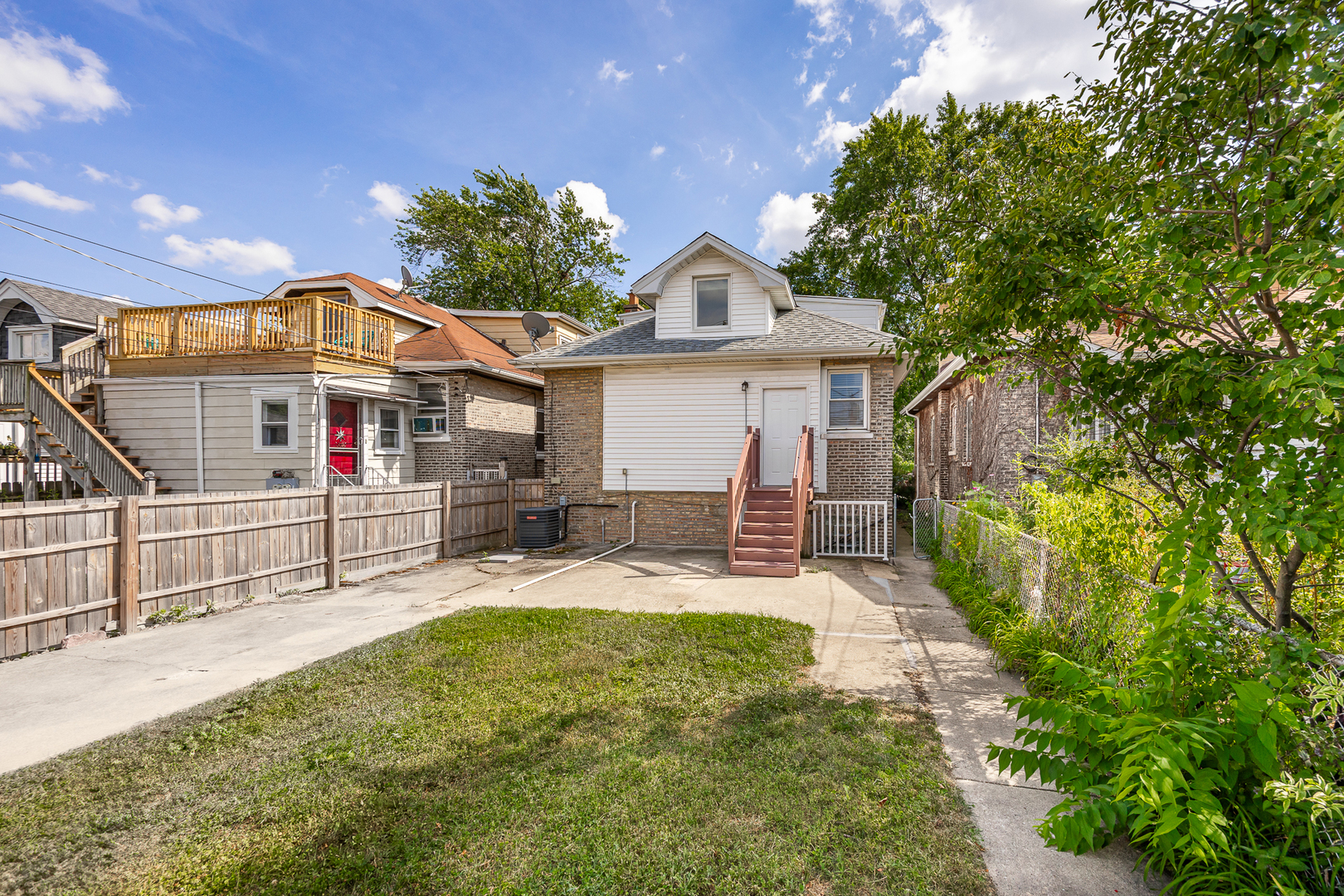 6535 26th Place Berwyn, IL 60402 - Photo 2 of 26 a view of a house with a patio