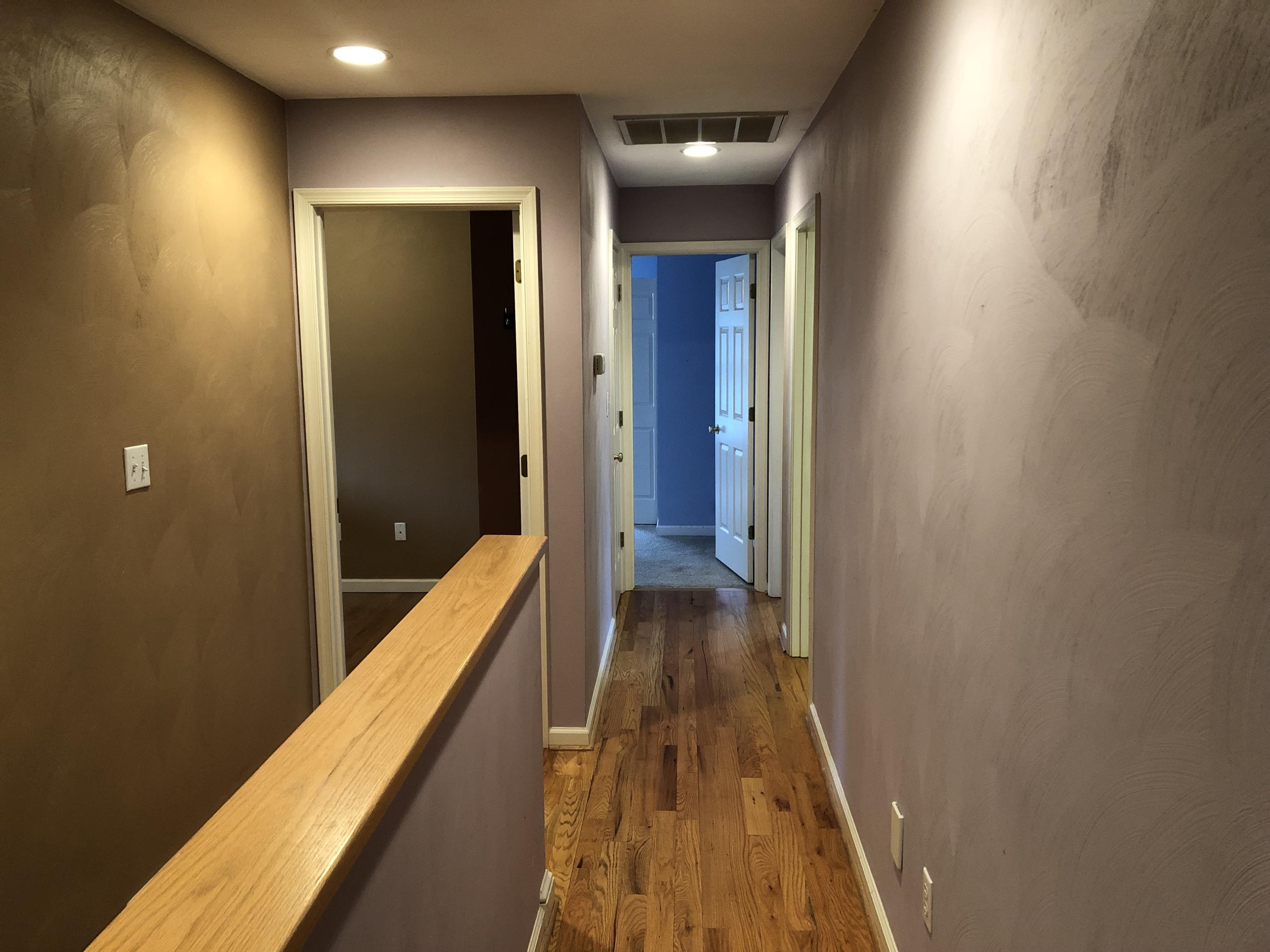 8286 Olsen Road Roanoke, VA 24019 - Photo 33 of 37 Hallway