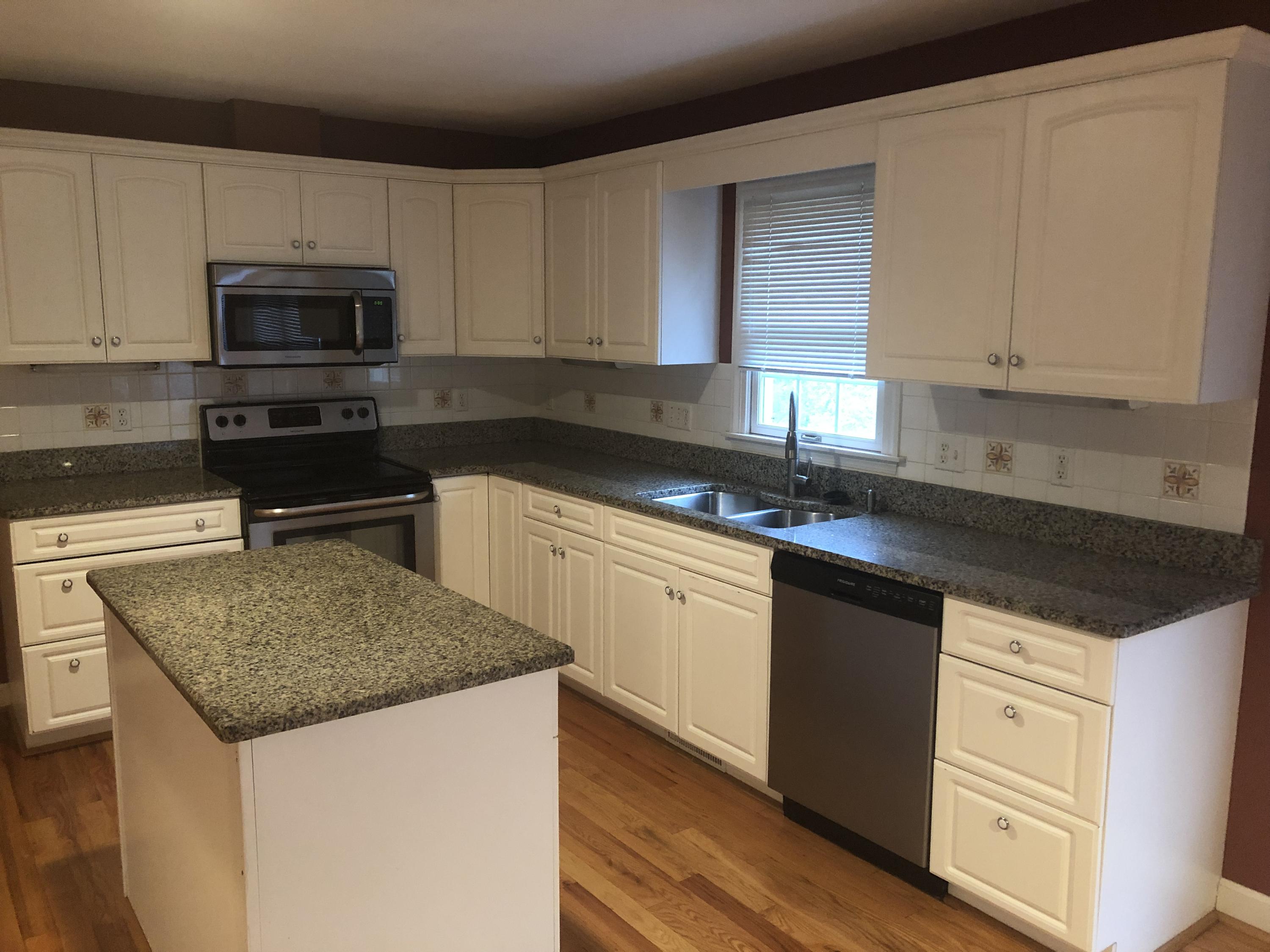 8286 Olsen Road Roanoke, VA 24019 - Photo 8 of 37 Kitchen 2