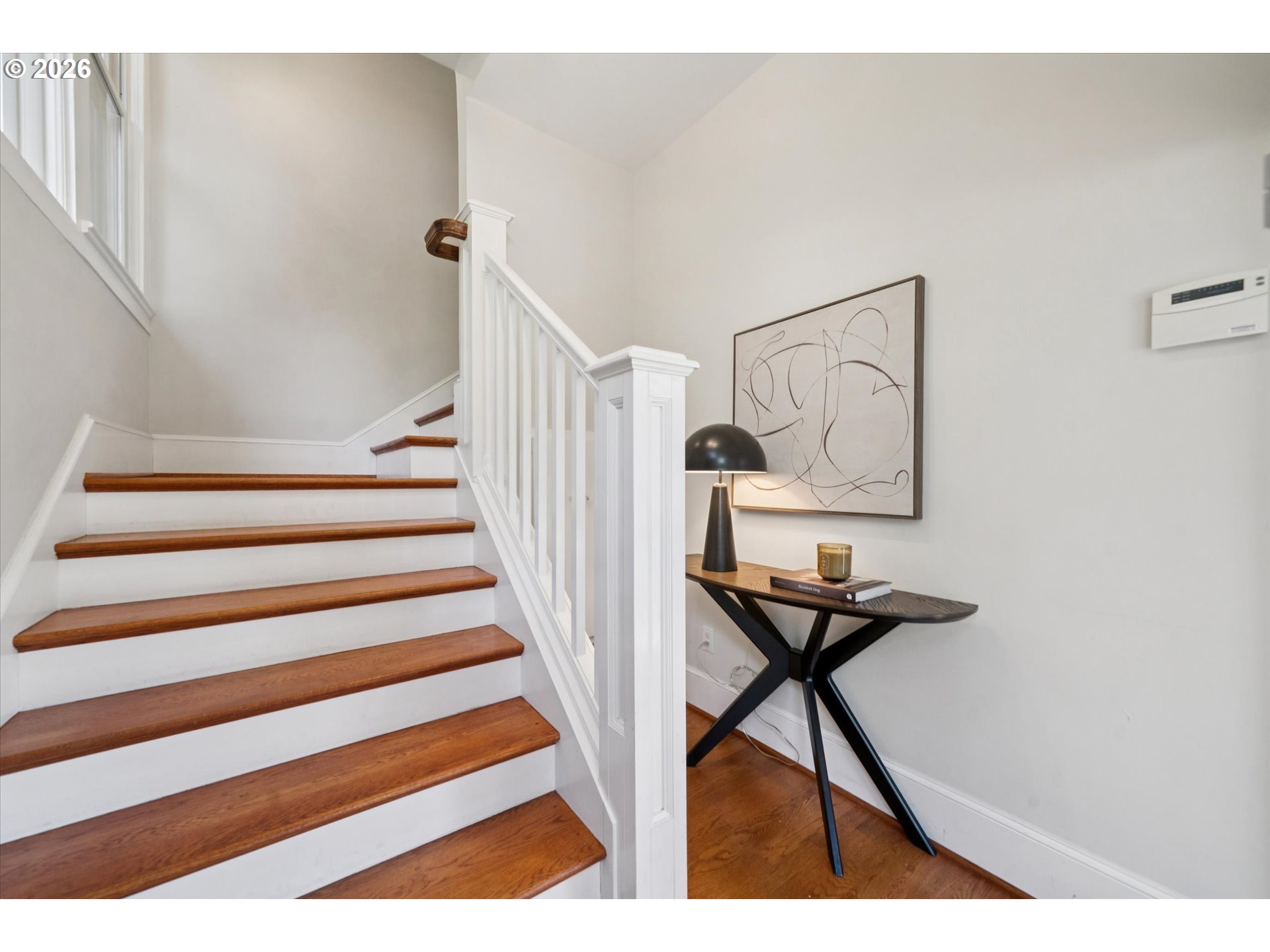 2475 Northwest Northrup Street Portland, OR 97210 - Photo 2 of 29 Entrance/Foyer