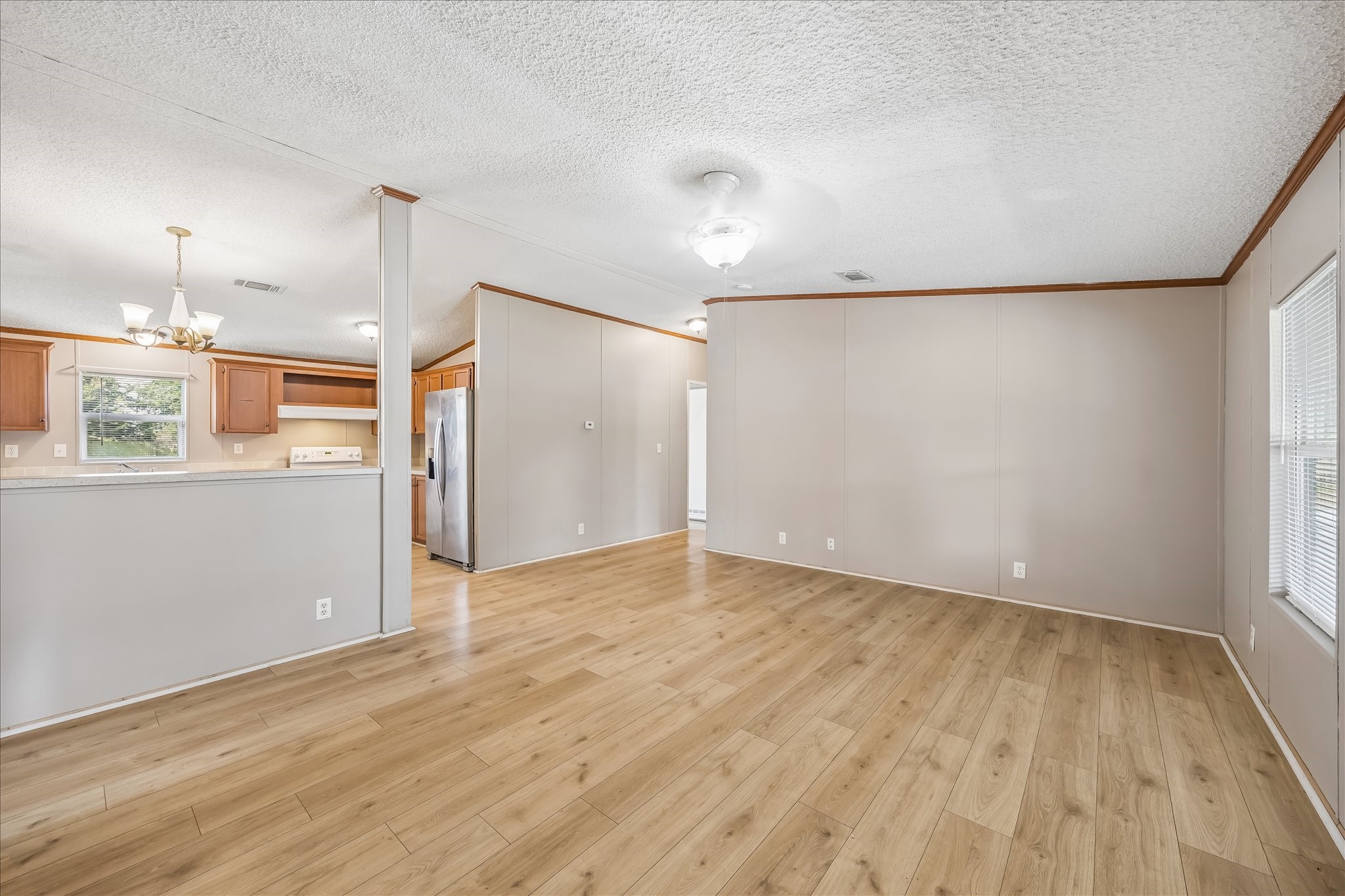 20635 Sleepy Hollow Spring, TX 77388 - Photo 8 of 20 Gallery Image 8