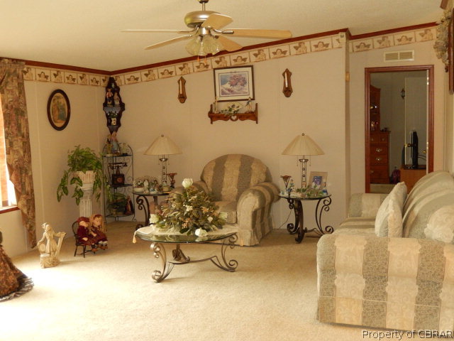 11607 Woods Cross Road Gloucester, VA 23061 - Photo 11 of 32